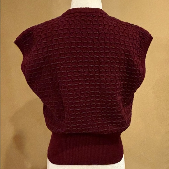 Jaeger vintage wool waffle knit patterns maroon button vest size small - Picture 13 of 15